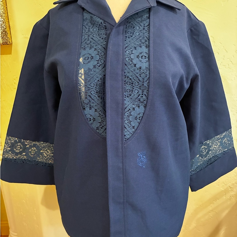 Beau Tiki formal Hawaiian shirt . Size medium . Rare vintage find !